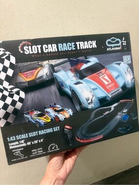 Slot Car Race Track Set